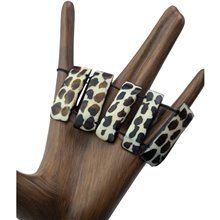 Stretch Giraffe Print Bone Bracelet