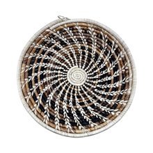 Savanna Weave Uganda Bukedo Raffia Basket