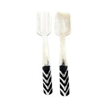 Arrowline Duo African Batik Bone Servers