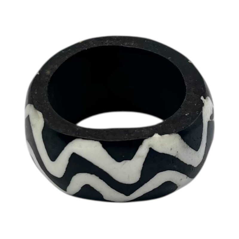 Mawimbi African Handcarved Batik Bone Napkin Rings