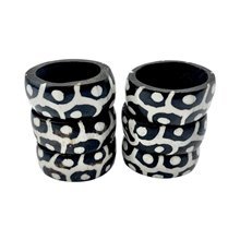 Handcarved African Twiga Dot Batik Bone Napkin Rings