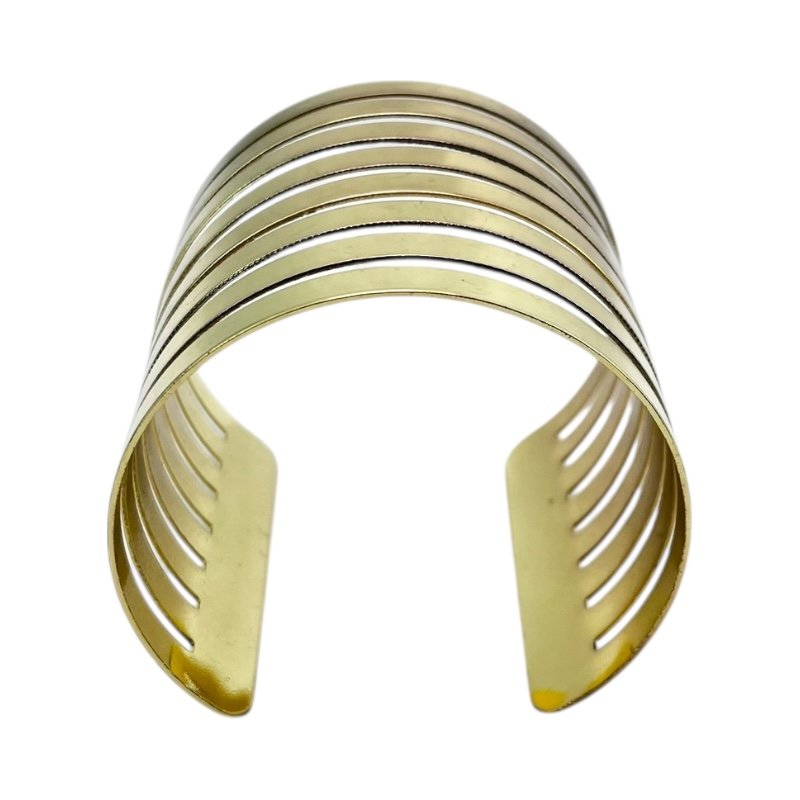 Ufuatano Cuff