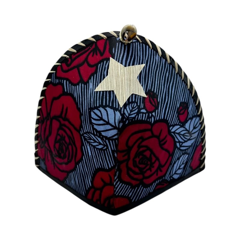 Roses Kitenge Clamshell Banana Fiber Nativity