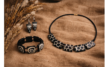 The Art of Batik: A Timeless Tradition with Kenyan Flair